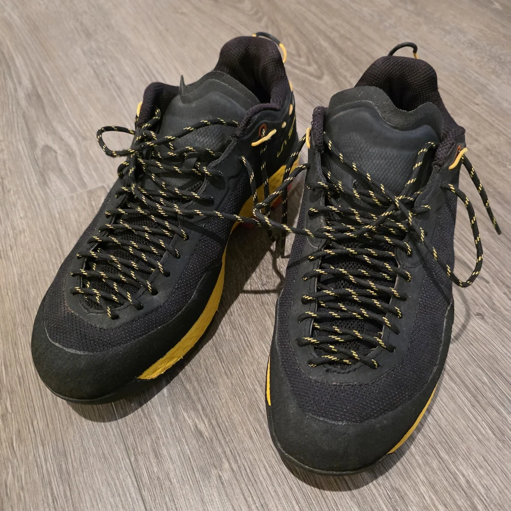 La Sportiva Black and Yellow Athletic Shoes - Picture 1 of 6